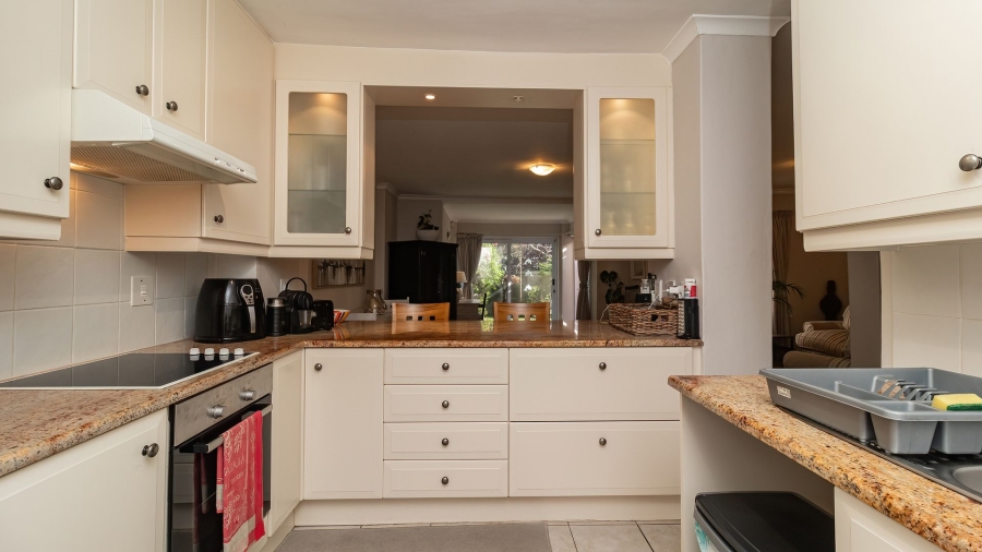 To Let 3 Bedroom Property for Rent in Diep River Western Cape
